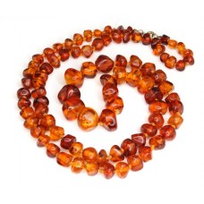 vechi colier din chihlimbar baltic. XL. Rusia